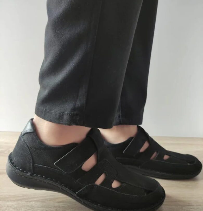 Мъжки ежедневни обувки  9543 01-2 перфорирани - Черни набук Otter