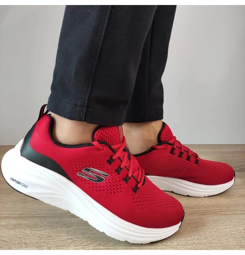 Мъжки спортни обувки  232625 Rdbk - Червени Skechers