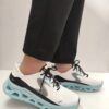 Мъжки спортни обувки  232921 Wbl - бели Skechers