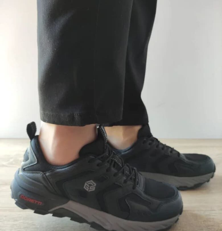 Мъжки спортни обувки  B100-Cl27688 Черни - Черно GORETTI