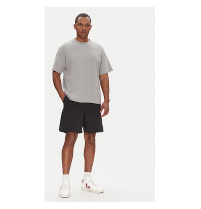 Мъжки шорти  723683-027 - Черен GAP