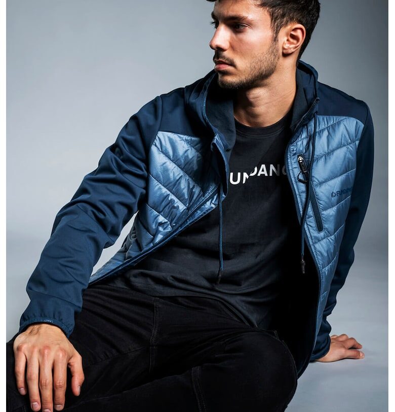 Непромокаемо зимно трекинг яке Vermont с качулка Fundango