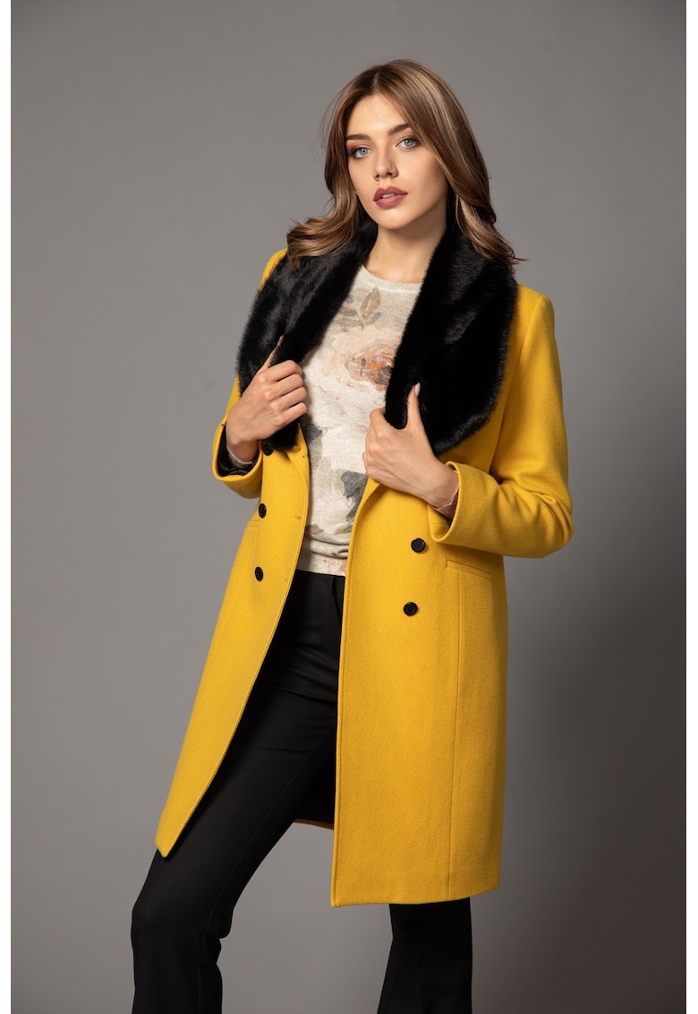 Палто от вълна с яка от изкуствена кожа DiKa