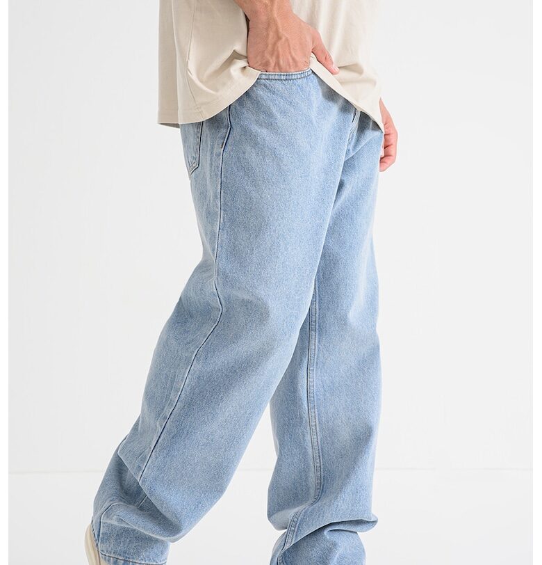 Памучни дънки със свободна кройка - Светлосин Pegador