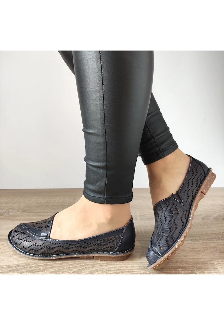 Перфорирани обувки DOGATI