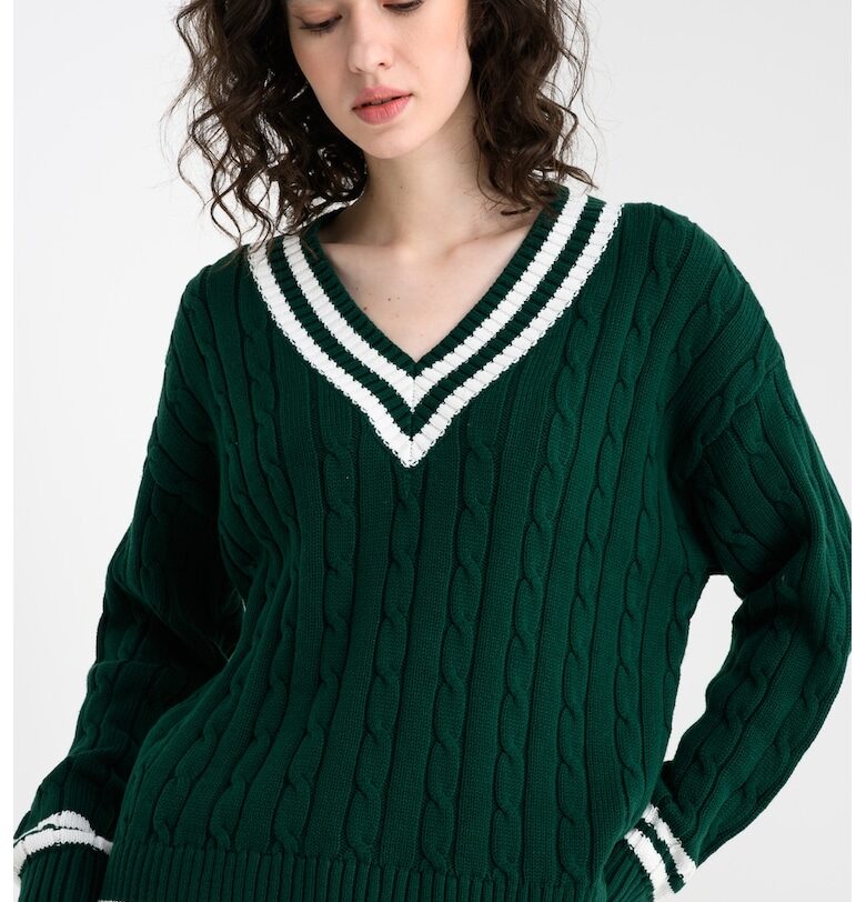 Плетен шпиц пуловер GAP