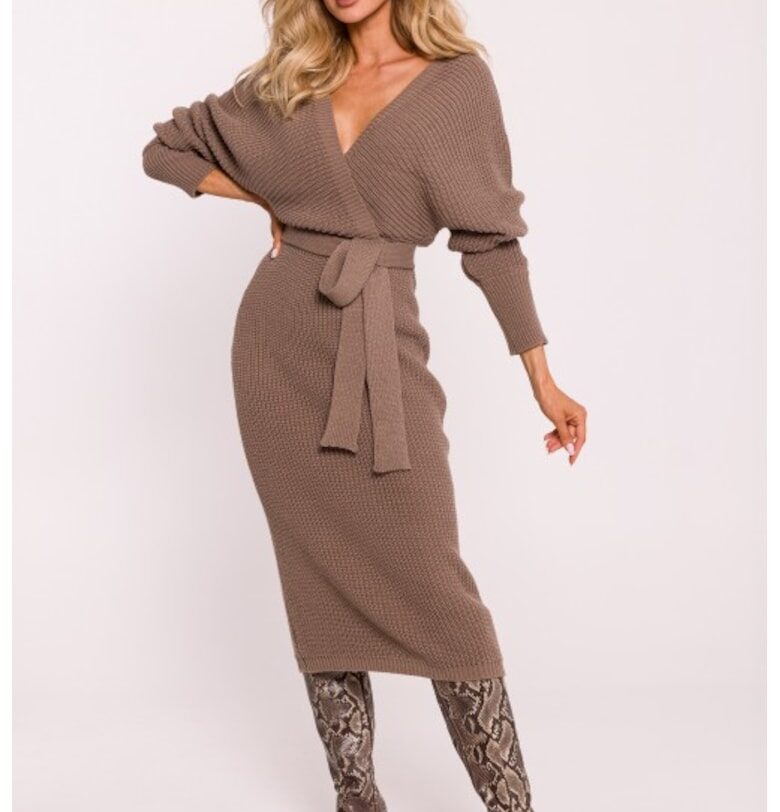 Плетена рокля с браздирано деколте и колан -  Тъмно бежово - MOE