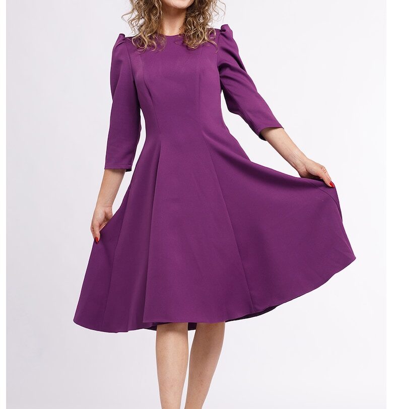 Плисирана миди рокля с джобове встрани CAMISSI