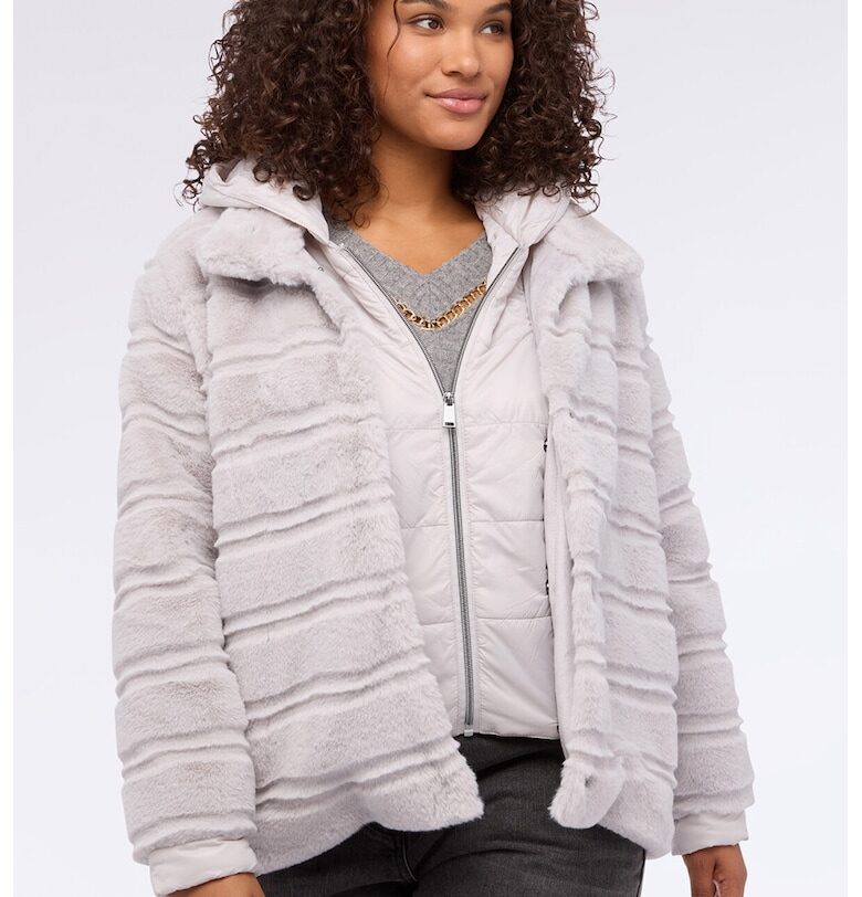 Плюшено яке с качулка Fiorella Rubino