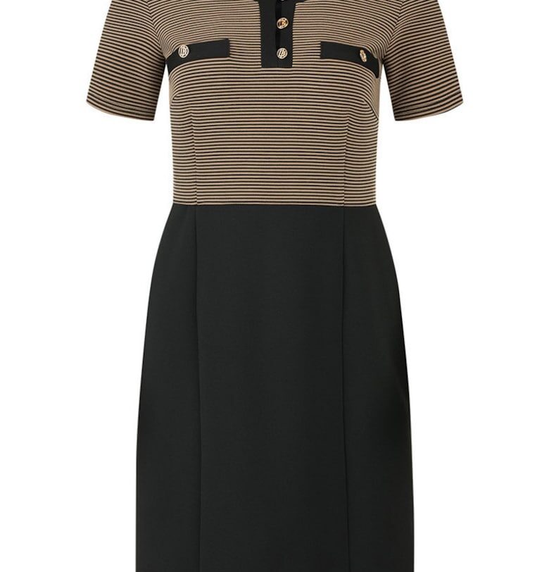 Права рокля на райета DiKa