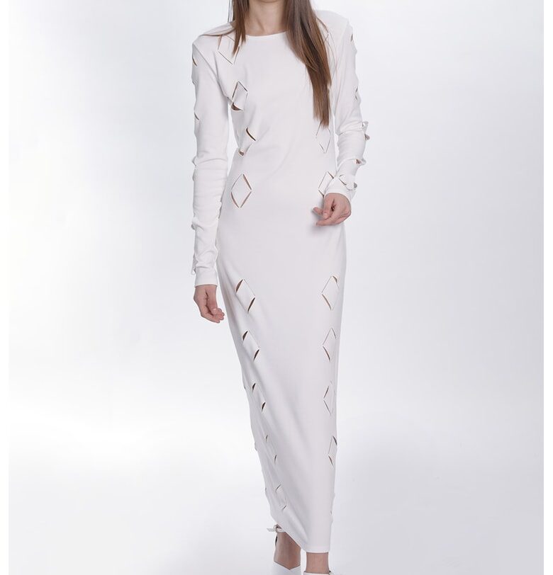 Прилепнала рокля с отвори UVIA