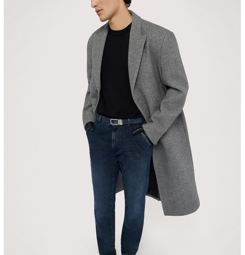 Пуловер от необработена вълна Trussardi