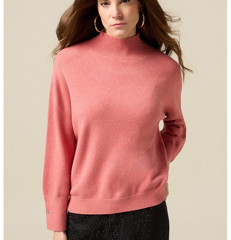 Пуловер с висока яка - Розова сьомга Oltre