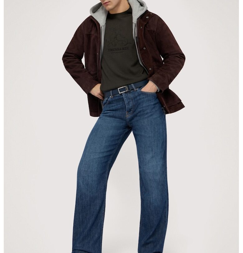 Пуловер с вълна с лого - Тъмнокафяв Trussardi