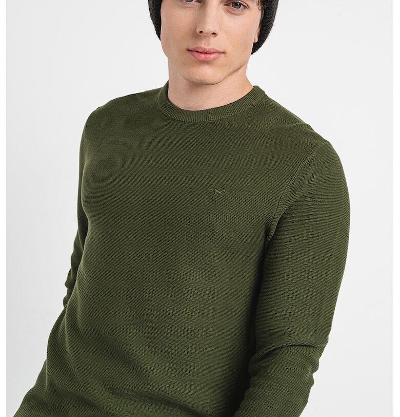 Пуловер с овално деколте Mustang