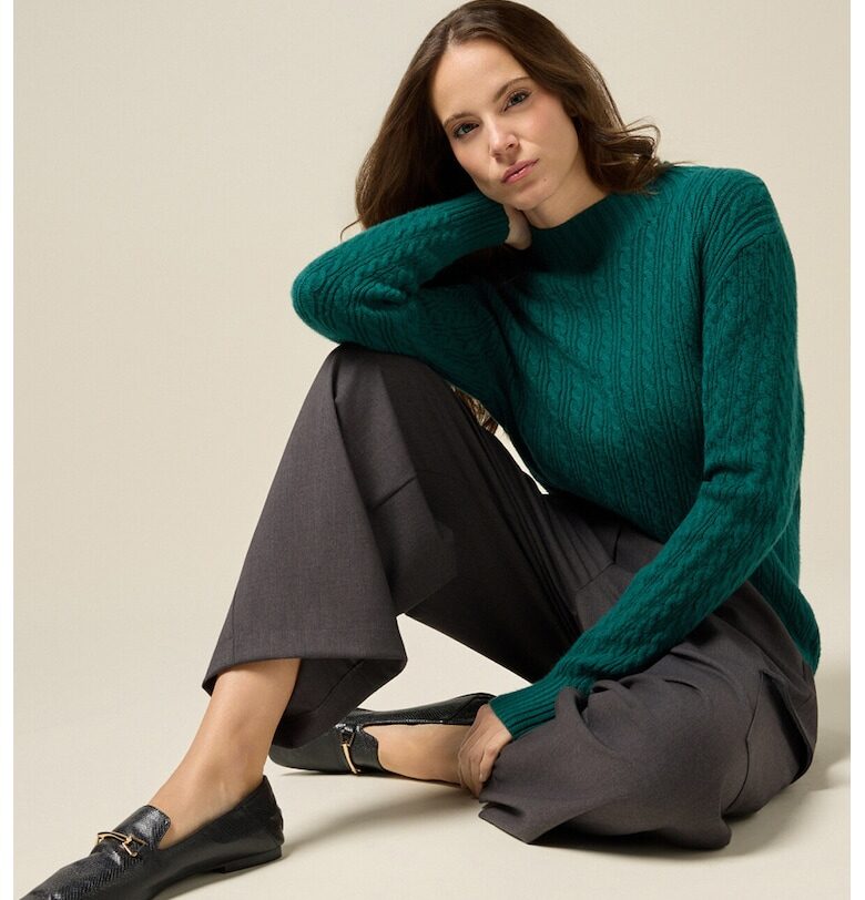 Пуловер с плетка осморка - Персийско зелено Oltre