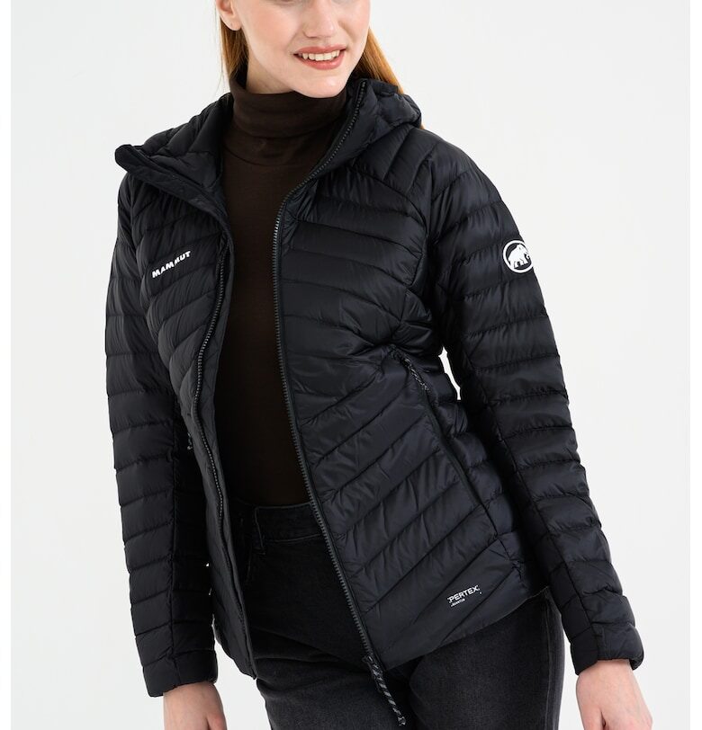 Пухено хайкинг яке Broad Peak - Черен Mammut