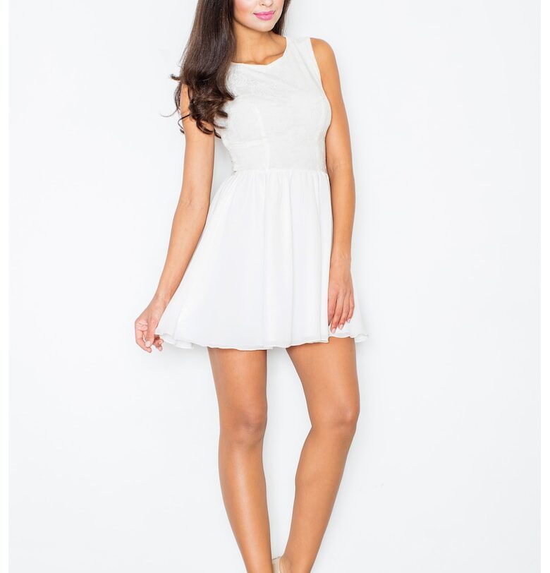 Разкроена рокля  M112 - екрю - полиестер - обло деколте - без ръкави Figl