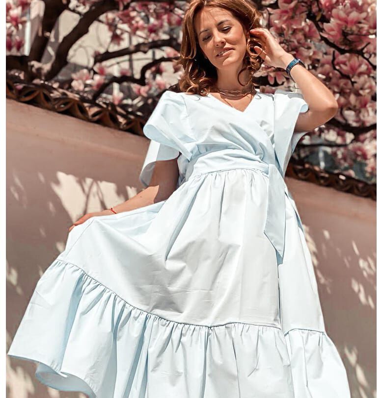 Разкроена рокля с шпиц и набирания INNES Atelier