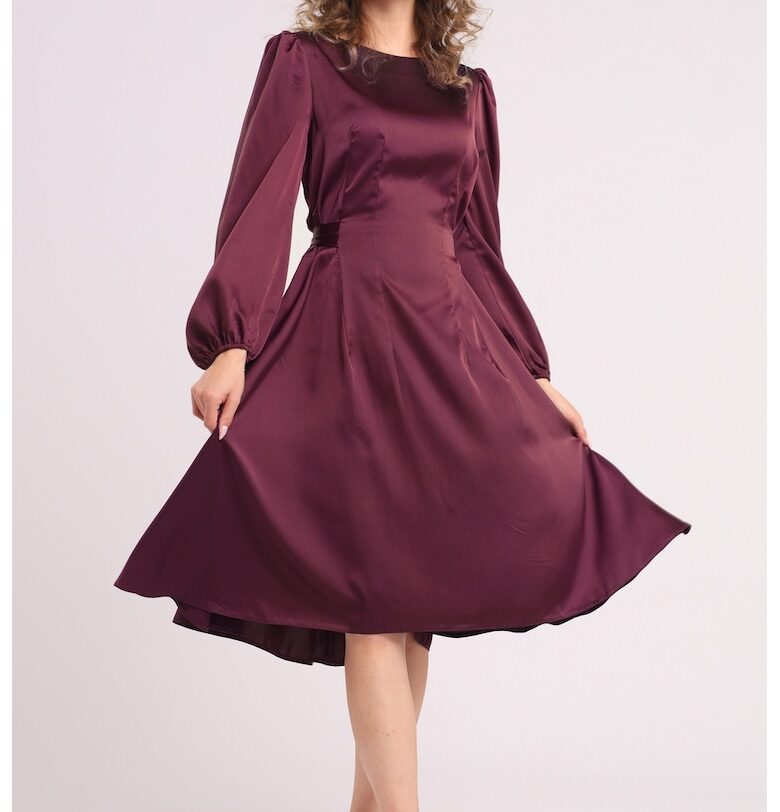 Разкроена сатинирана миди рокля CAMISSI