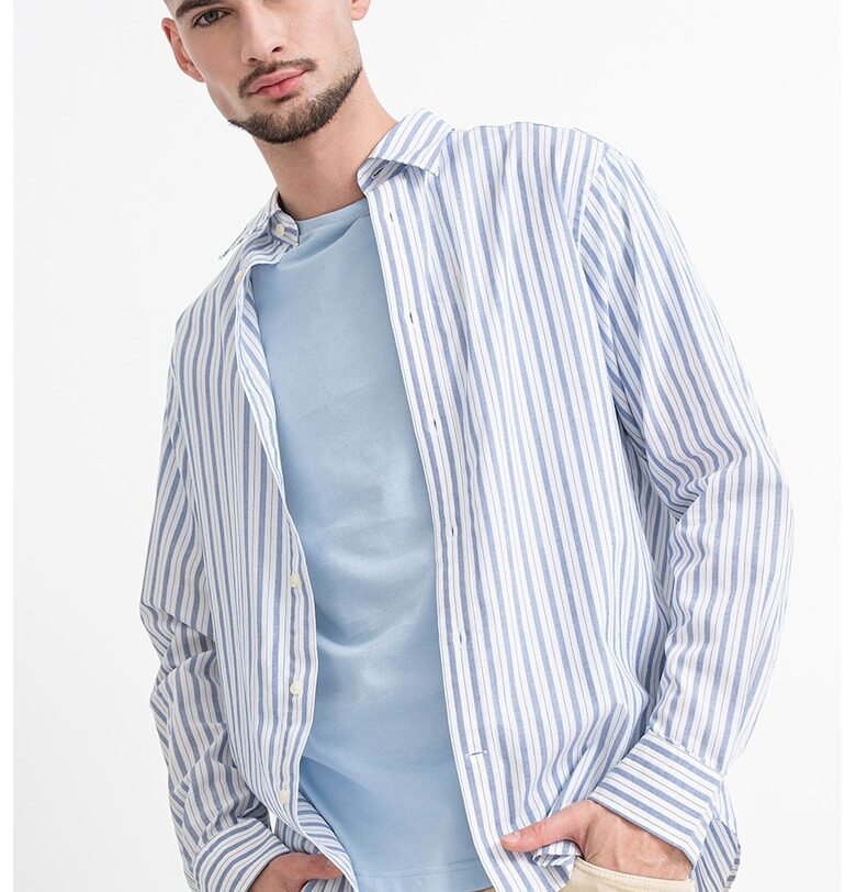 Раирана памучна риза - Бял/Бледо синьо Gant