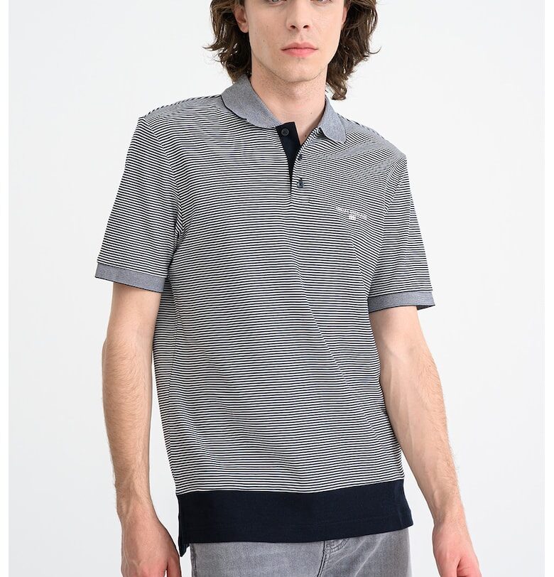 Раирана тениска с яка - Бял/Ултрамарин синьо ARMANI EXCHANGE