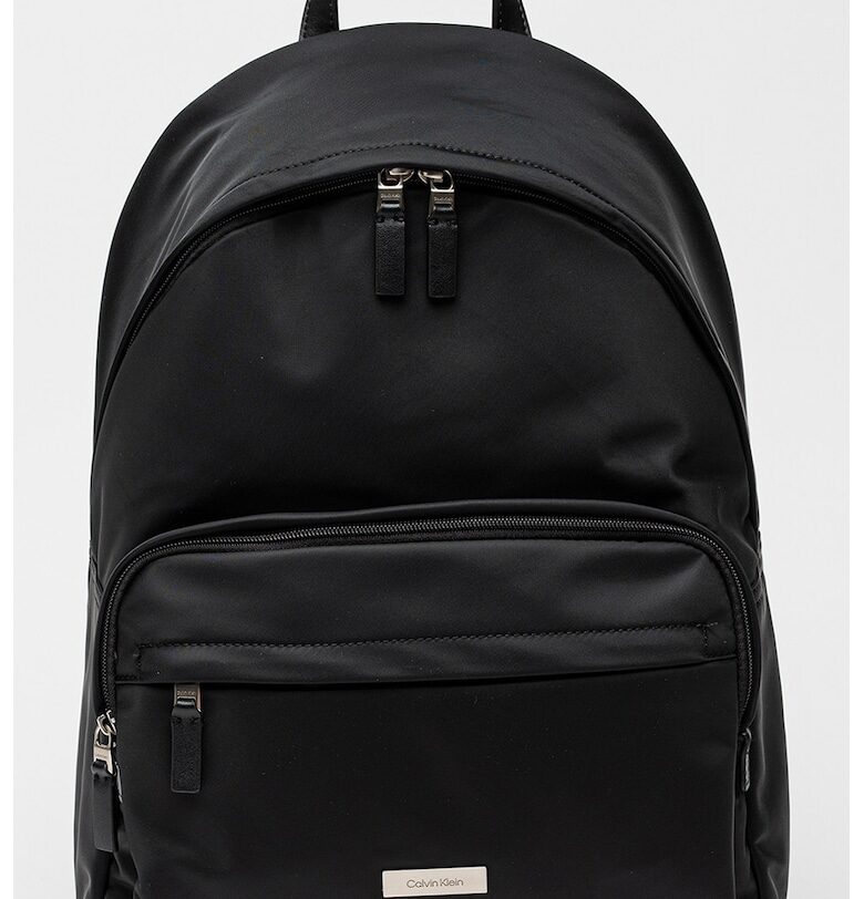 Раница с много джобове CALVIN KLEIN