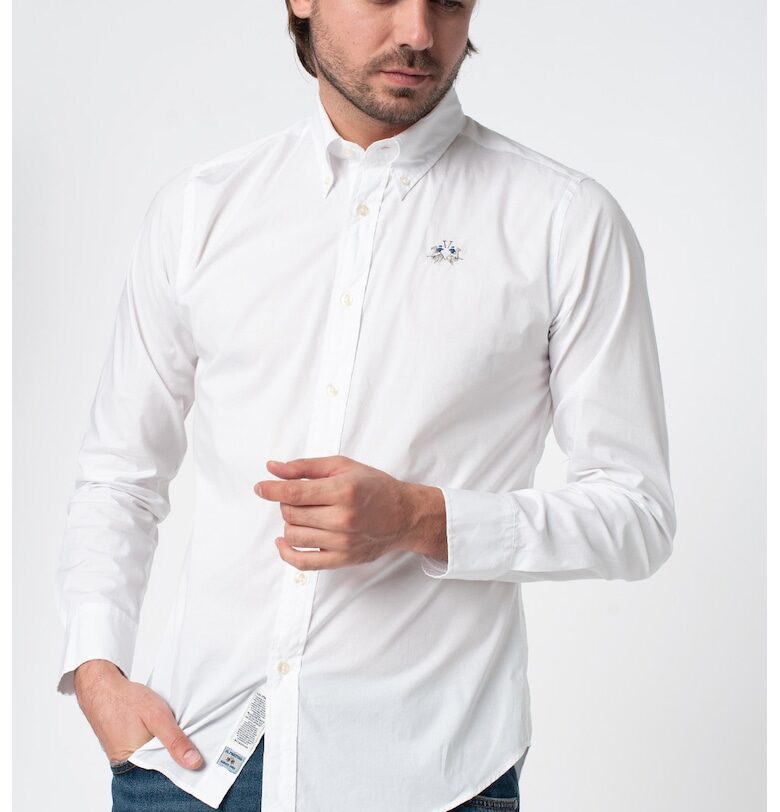 Риза по тялото с копчета на яката - Бял LA MARTINA