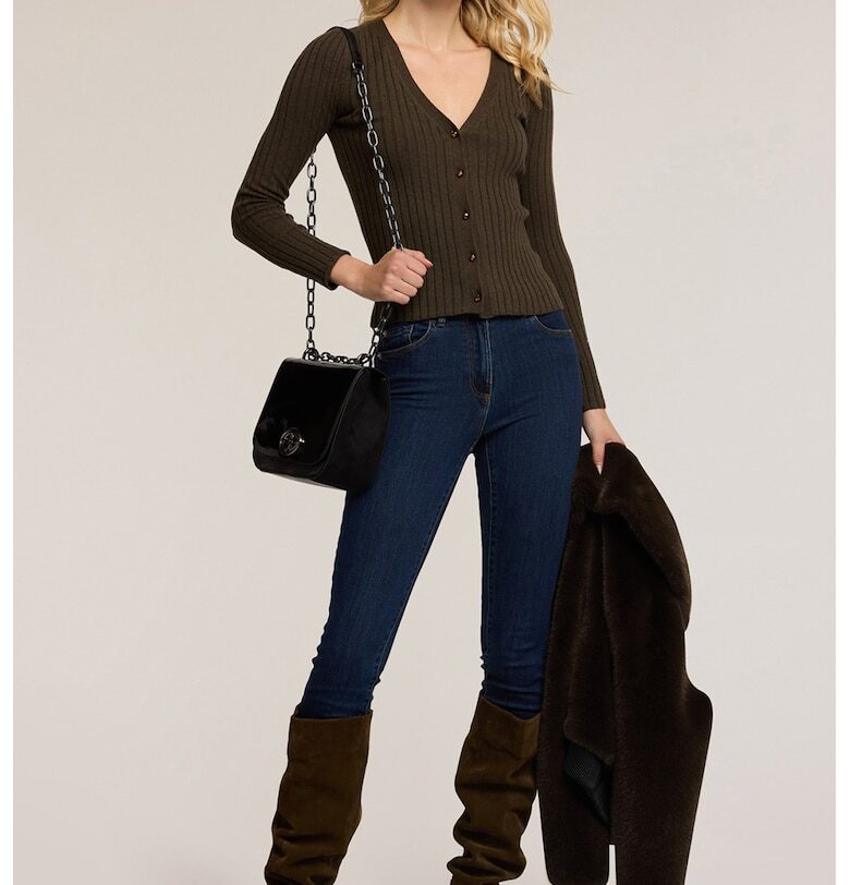 Рипсена слим жилетка с вълна Motivi