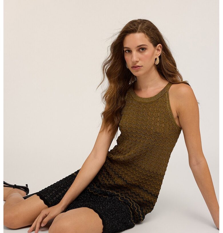 Рокля от кроше с къси ръкави Motivi