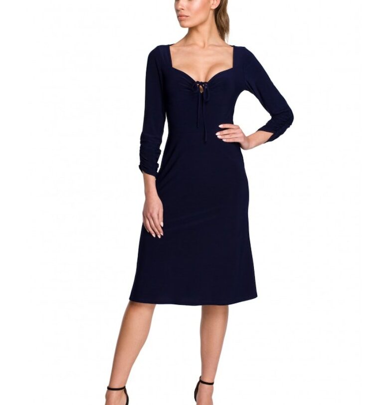 Рокля с припокриваща се долна част Style