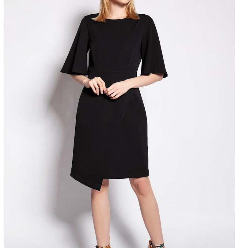 Рокля с широки ръкави и асиметрична кройка Lanti