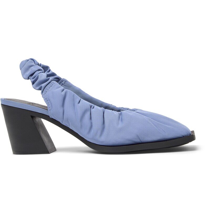 Сабо Karole с квадратен връх Camper