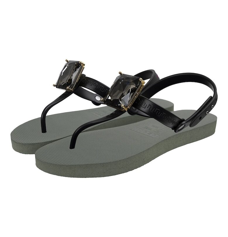 Сандали с разделител за палеца и декоративни камъни UZURII