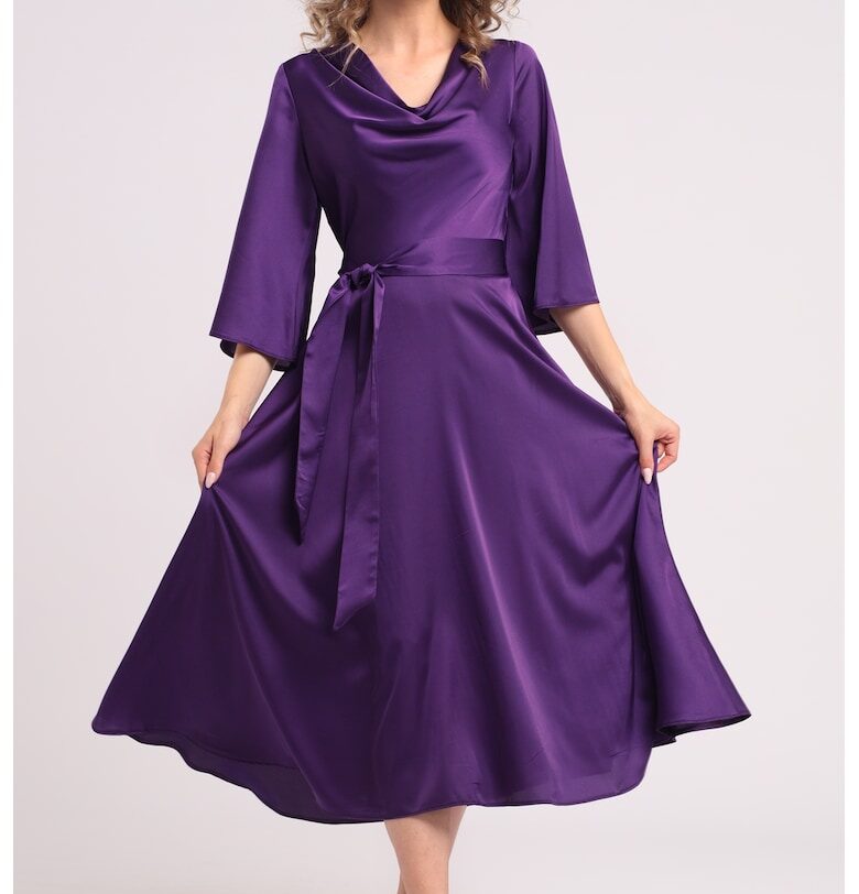 Сатинирана рокля с драпирано деколте CAMISSI