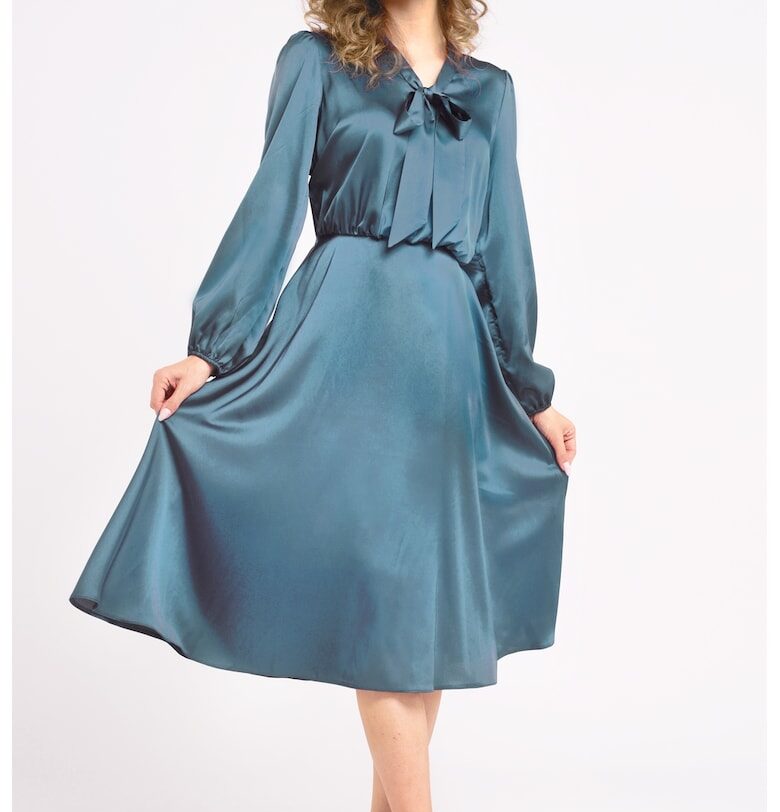 Сатинирана рокля с панделка CAMISSI