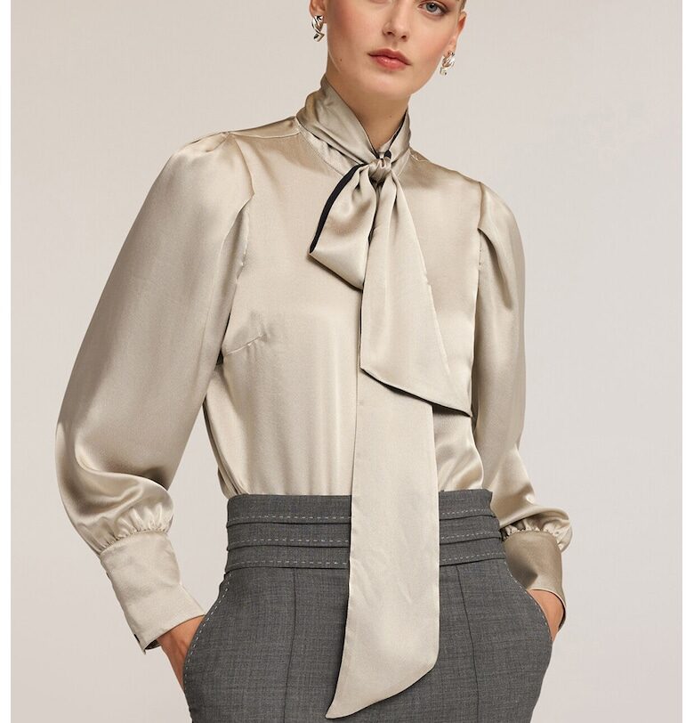 Сатинирано боди с панделка - Светло кафяво Motivi