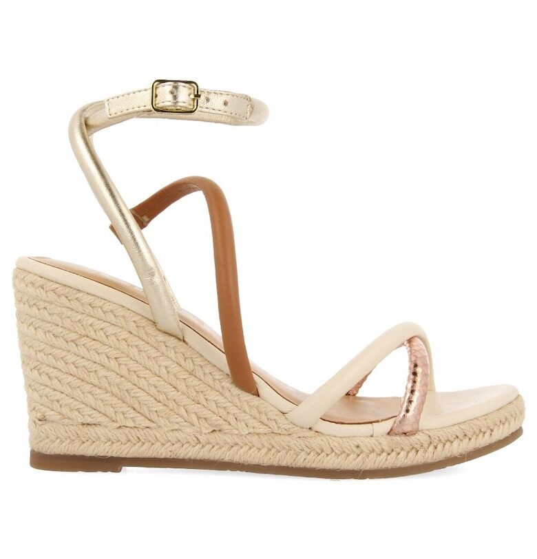 Скосени кожени сандали Rometta Gioseppo