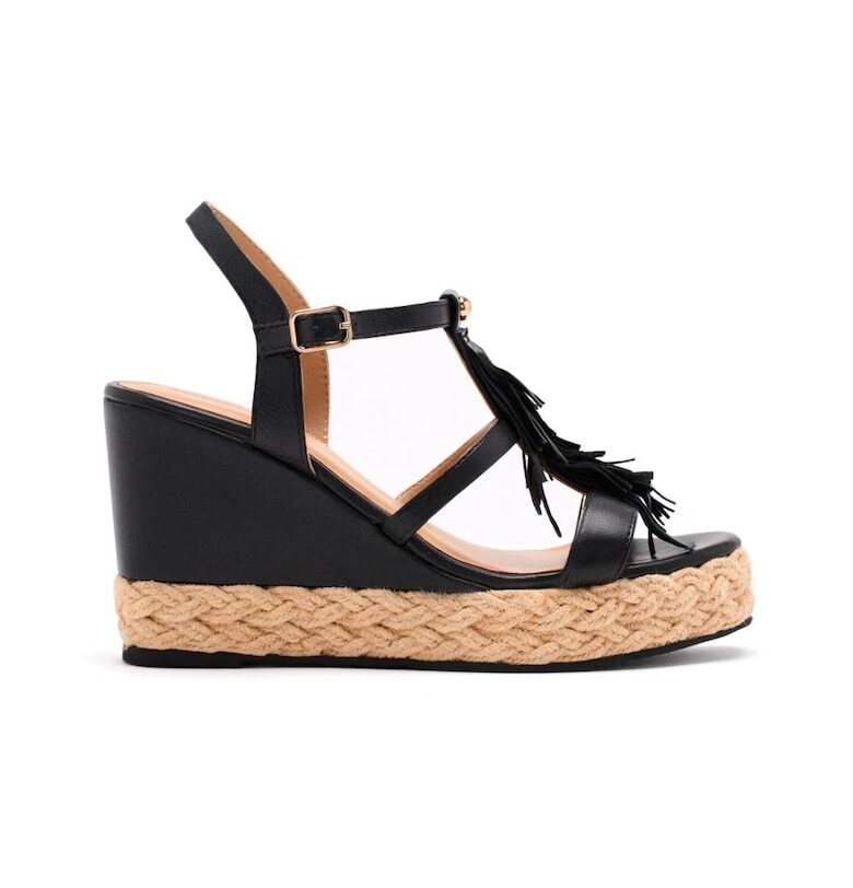 Скосени кожени сандали с ресни Gioseppo