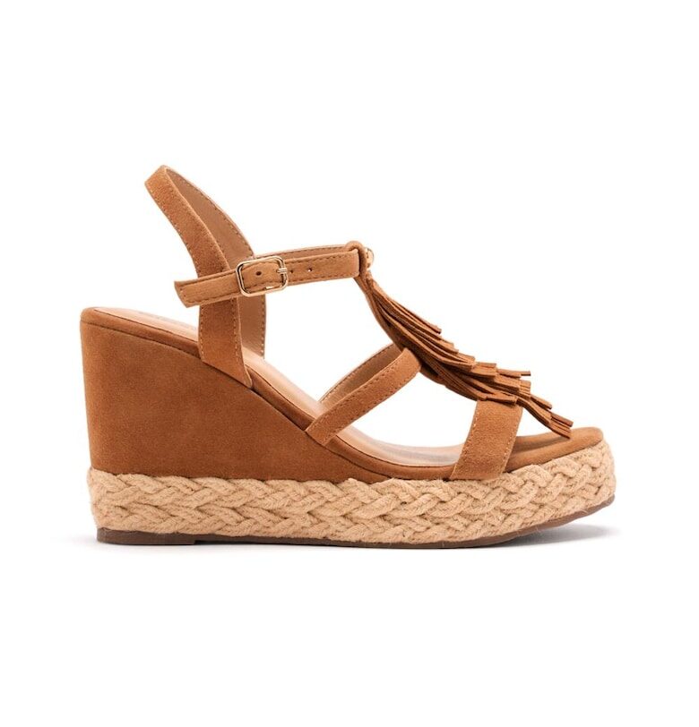 Скосени кожени сандали с ресни Gioseppo