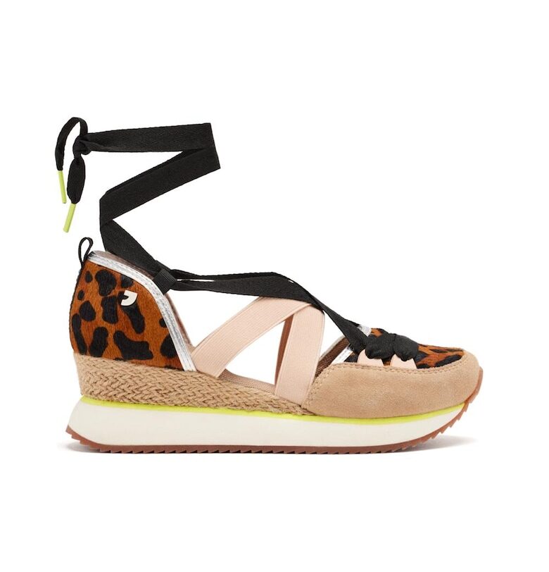 Скосени обувки с велур Gioseppo