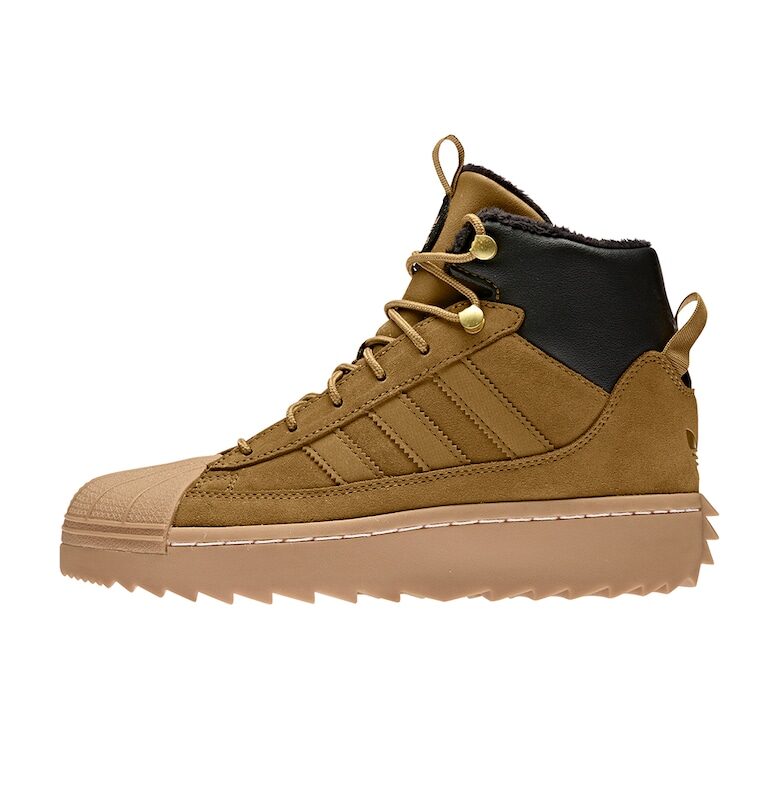 Скосени спортни обувки Superstar Winter над глезена adidas Originals