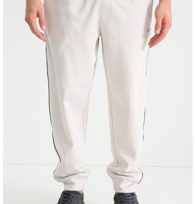 Спортен панталон с еластична талия - Черен/Мръснобял ARMANI EXCHANGE