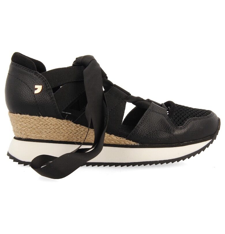 Спортни обувки Muir с еко кожа и отвори Gioseppo