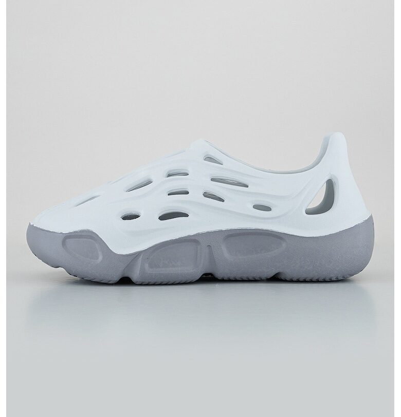 Спортни обувки Vine с отвори Steve Madden