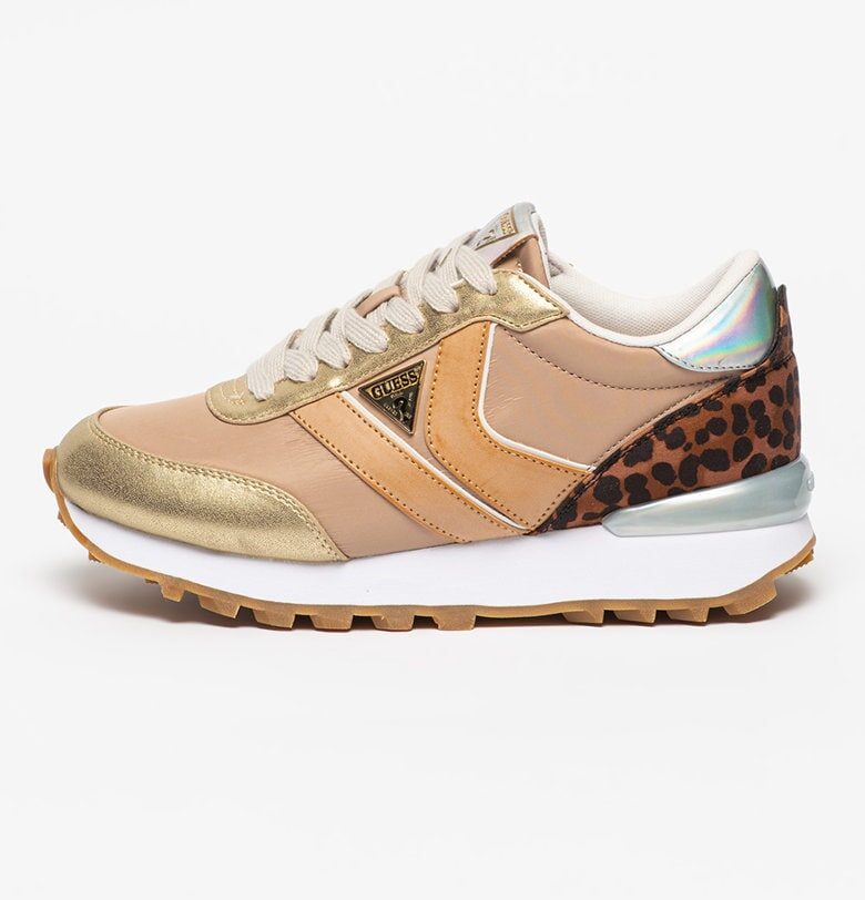 Спортни обувки  С външен вид на цветни блокове - Декорация с животински принт GUESS