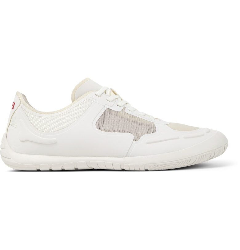 Спортни обувки със синтетика Camper