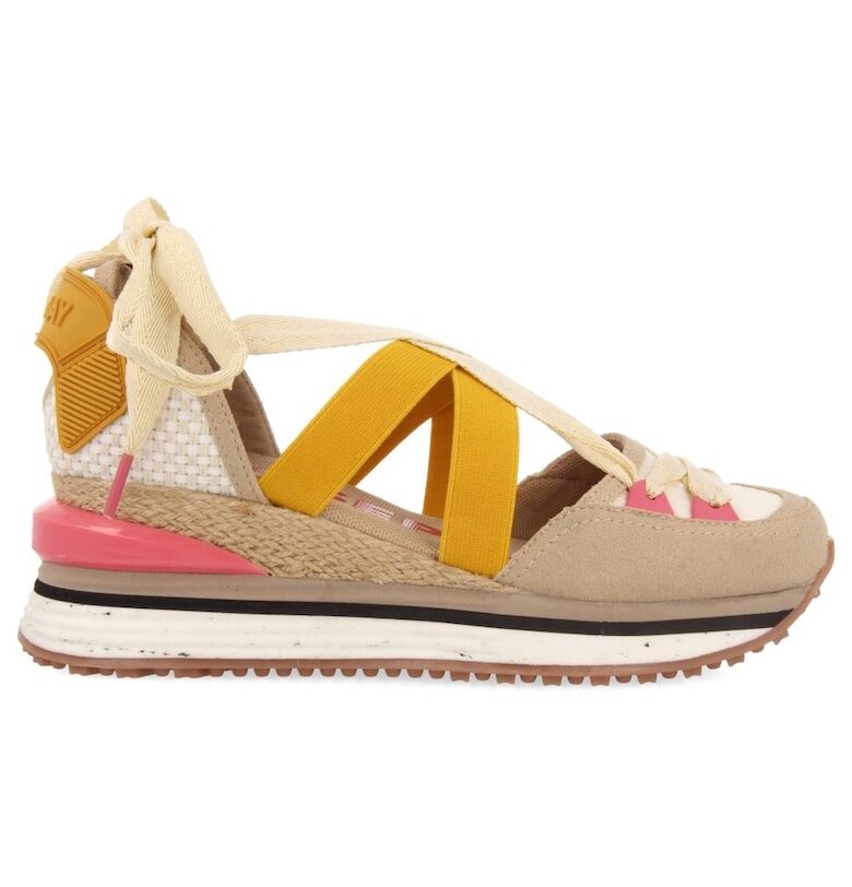 Спортни обувки със скосена подметка с отвори Gioseppo