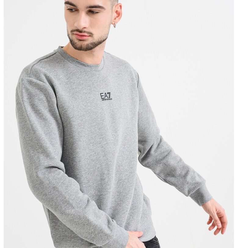 Суитшърт с лого - Светло сив EA7