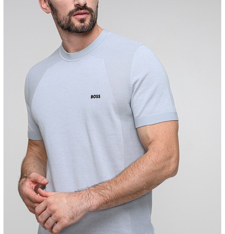 Тениска Momentun с овално деколте - Пепеляво сиво BOSS